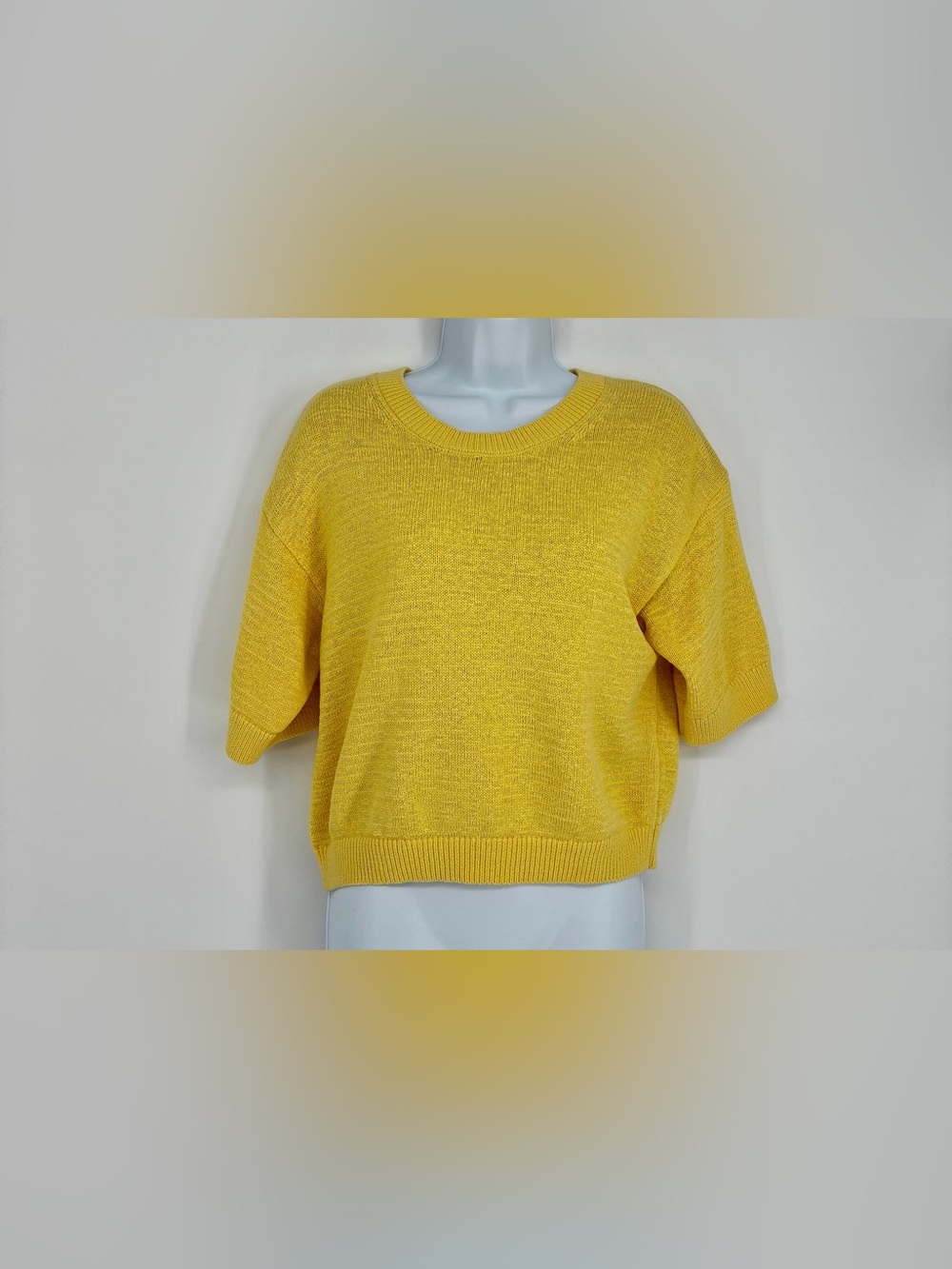 Banana Republic Yellow Cotton Blend Short Sleeve Crewneck Knit Sweater Small